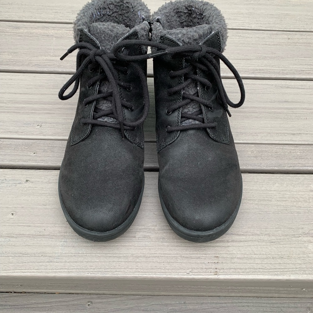 Cloudsteppers by Clarks Gray Lined  Black Step Glow Jay Lace Up Boots Sz10